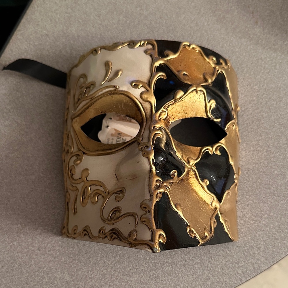 Pier 1 Gold and Black Decorative Mask